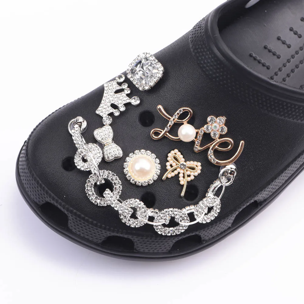Designer Croc Shoe Charms Metal Bling Chains Shoes Decorations Perfume Queen  Accessories For JIBZ Wristbands  Girl Gifts