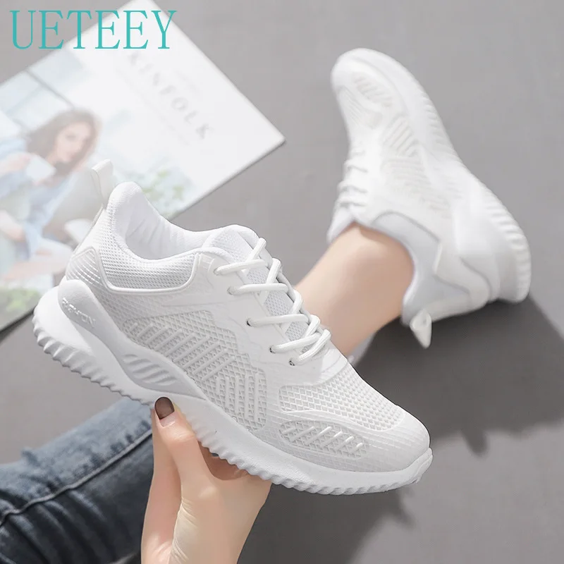 

2021 Autumn and Winter Women's Sports Shoes Increased Breathable White Shoes Running Shoes for Women Low Luxury Women's Sneakers