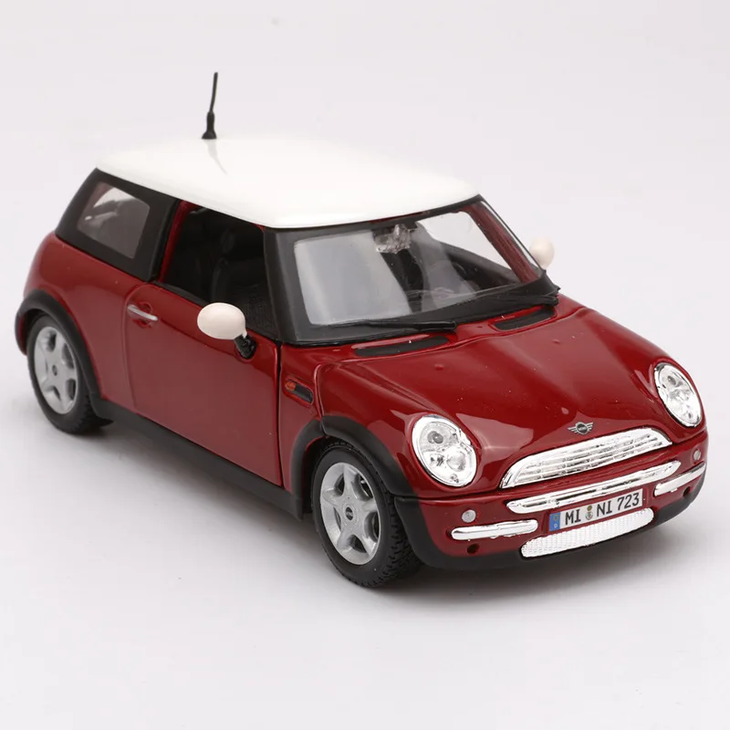 

Maisto 1:24 Mini Cooper 1998 Diecast Alloy Car Model Toy Diecast Car Model Collection Man Gift With Original Box