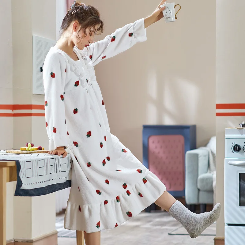 Ночное Платье с принтом юката Осень-зима 2020 утепленная фланелевая Домашняя