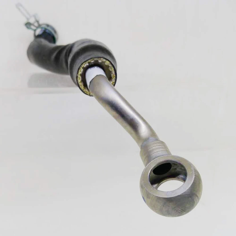 Водяная труба двигателя 1341K4 используется для Peugeot 2008 208 3008 308 RCZ Citroen C3 C4 C5|Установки