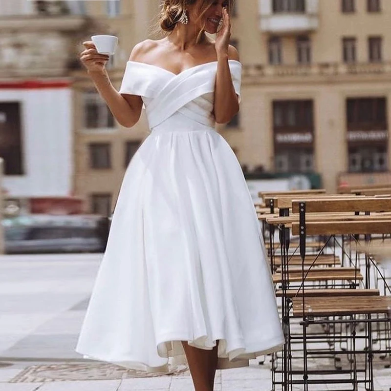 

New Fashionable Cap Sleeve White Short Wedding Satin Dresses 2021 Summer Beach Vestido De Renda Curto Bride Dresses