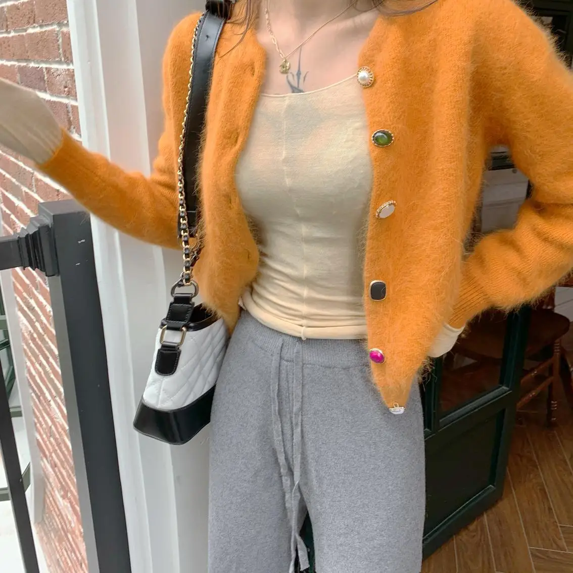 

Fashion New Soft Waxy Knit Loose Outer Wear Gentle Wind Cardigan Sweater