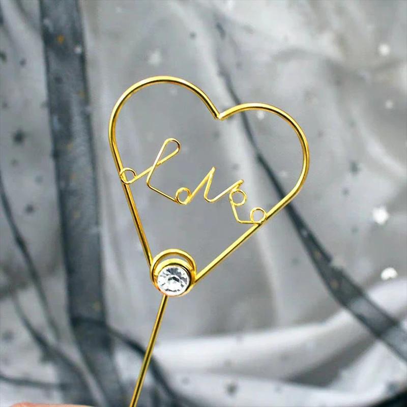 Фотообои с железными лунами и звездами в форме сердца|Товары для украшения