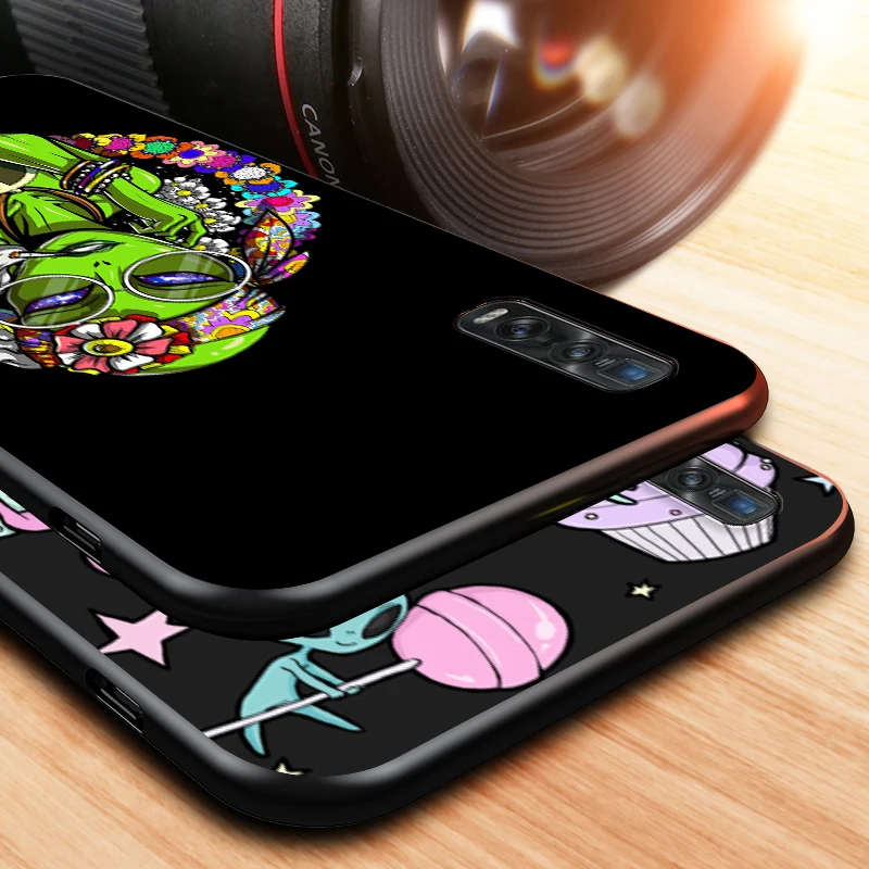 

Cartoon alien Aesthetics for OPPO Find X2 A93 A92 A73 A72 A53 A32 A31 A12 A12E A11X A1K AX7 A5 Neo Pro Black Phone Case