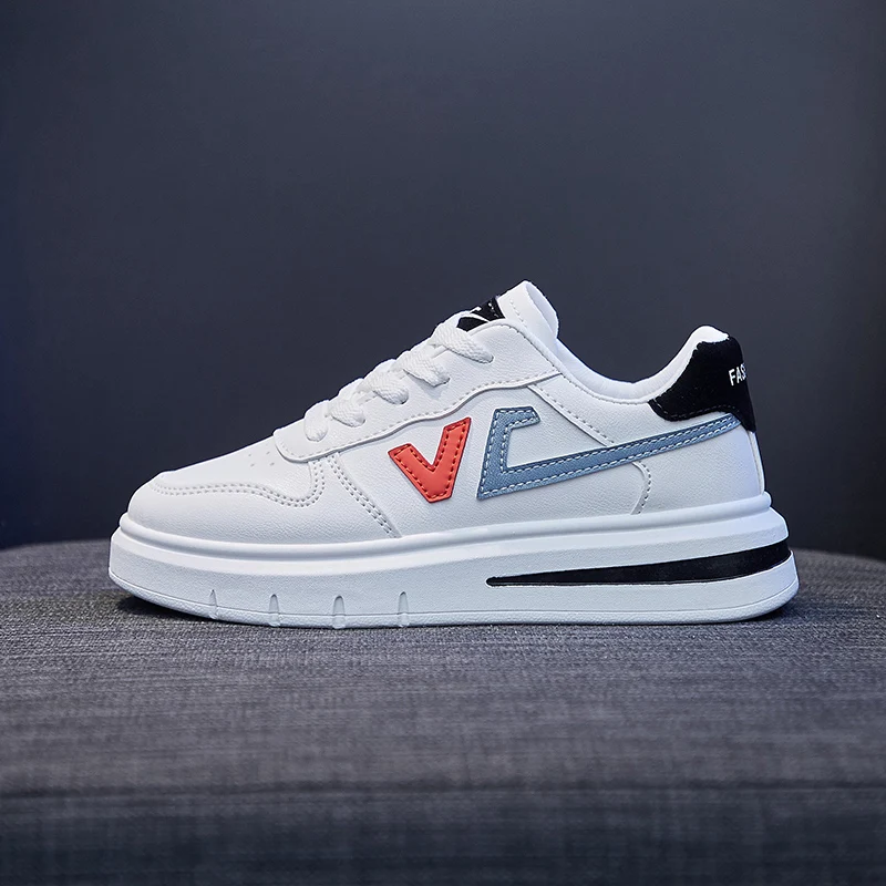 

Korean style small white shoes women's fashion 2021 autumn new breathable student thick soled shoes women's casual sports shoes