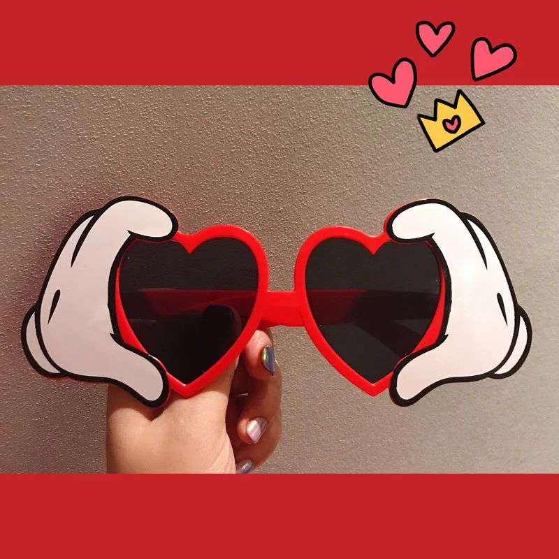 

1PC Women Vintage Heart Sunglasses Fashion Funny Frame Shades Sun Glasses Party Travel Streetwear Eyewear Great Gift Photo Props