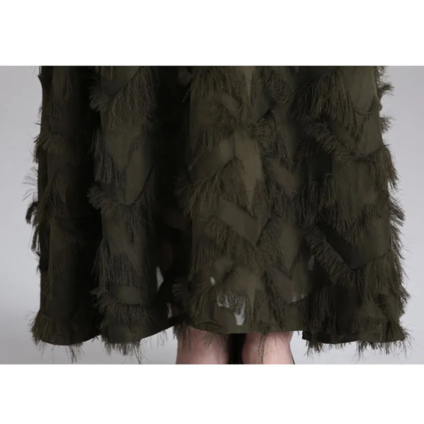 

2020 Autumn Winter Velvet Dress Women Sexy V-Neck Tassel Long Evening Party Dresses Designer Runway Dresses Robe Femme