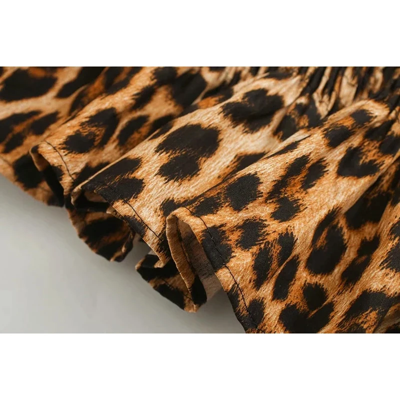 

2020 women vintage leopard print elastic bust blouse female chic square collar half puff sleeve ruffles shirt tops femme