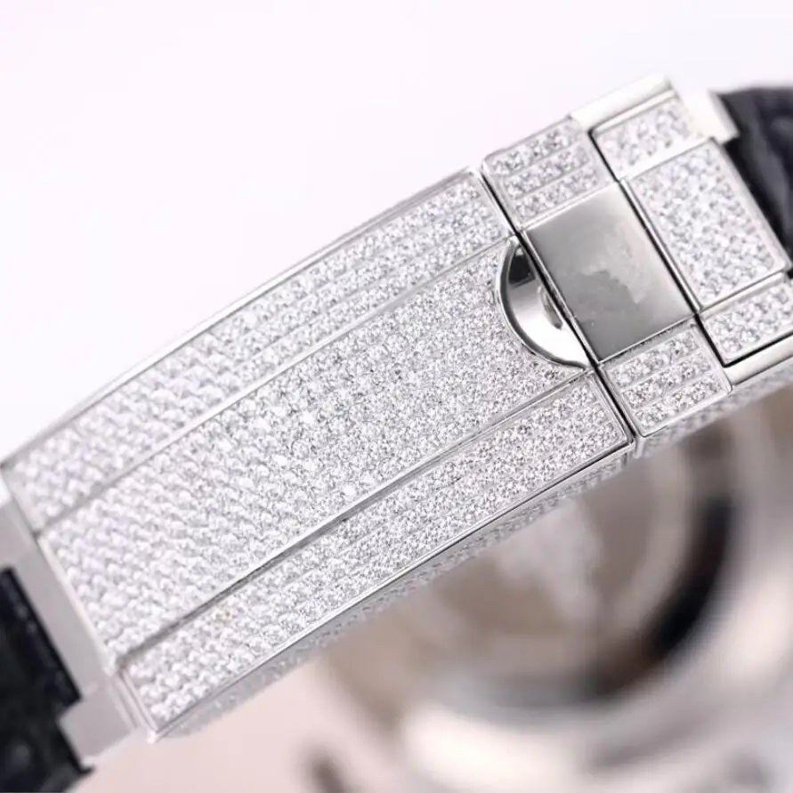 

2021 new models Men Automatic Mechanical Watch Sapphire 4 colors lether Stainless Steel Blue Diamonds Dial 41mm