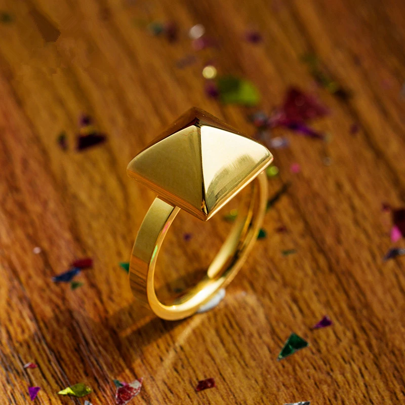 Новые ювелирные изделия Дубай золотые обручальные кольца из нержавеющей стали