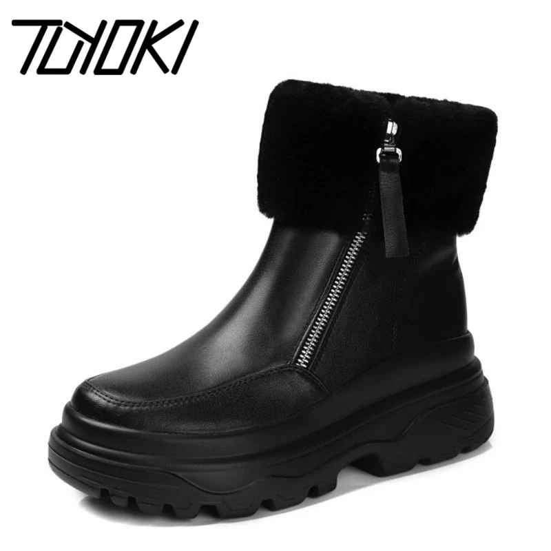 

Tuyoki Real Leather Women Ankle Snow Boots Plush Fur Zipper Shoes Round Toe Winter Warm Boots Women Fashion Footwear Size 33-40