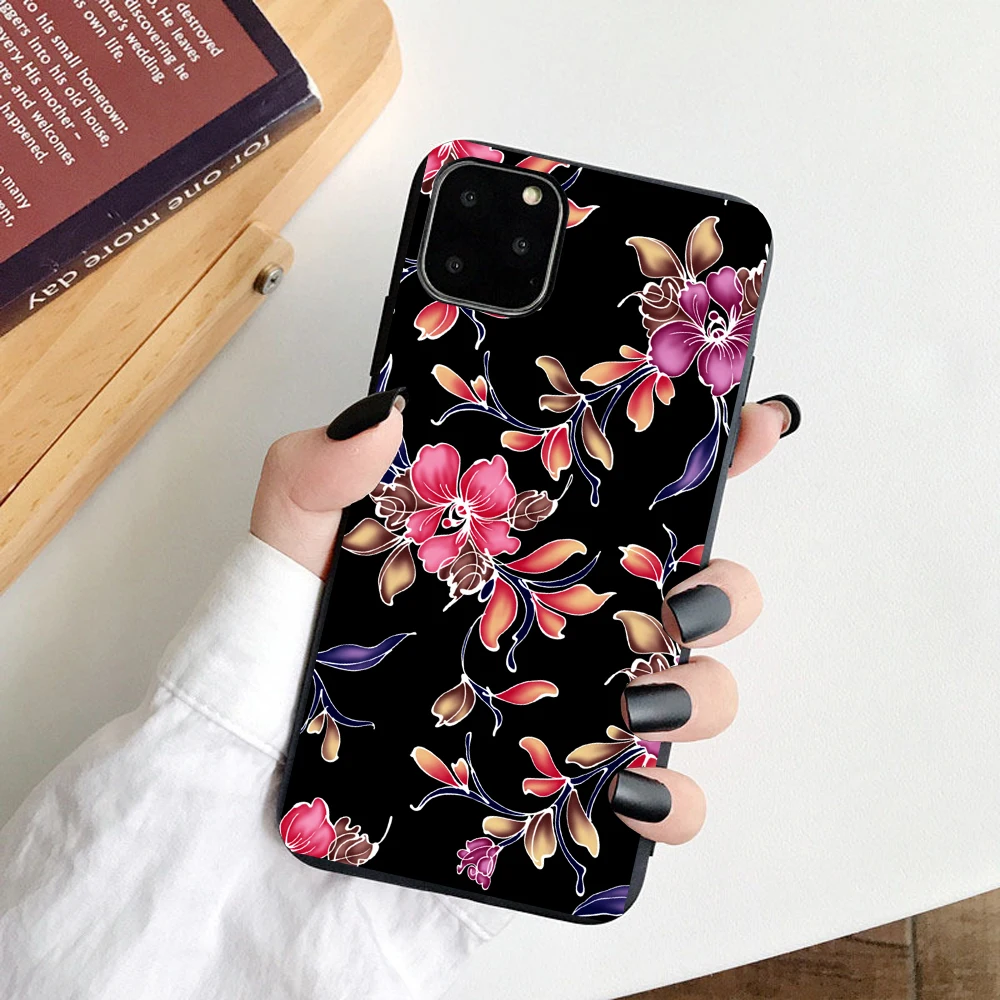 04 3D Рельефный цветок изысканный чехол s для Apple iPhone 8 7 Plus X ТПУ силиконовый мягкий чехол для iPhone 6S 5S SE XS 11Pro Max XR - Цвет: 04