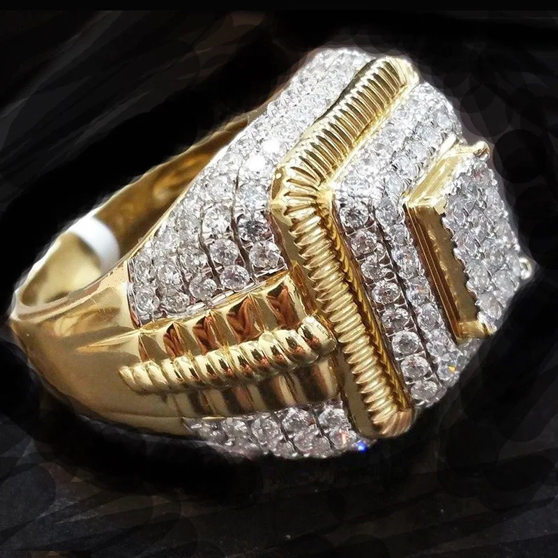 

Luxury Men's Gold Plated White Blue Gems Ring Business Men Banquet Party Ring Anniversary Birthday Gift Wedding Band Jewelry