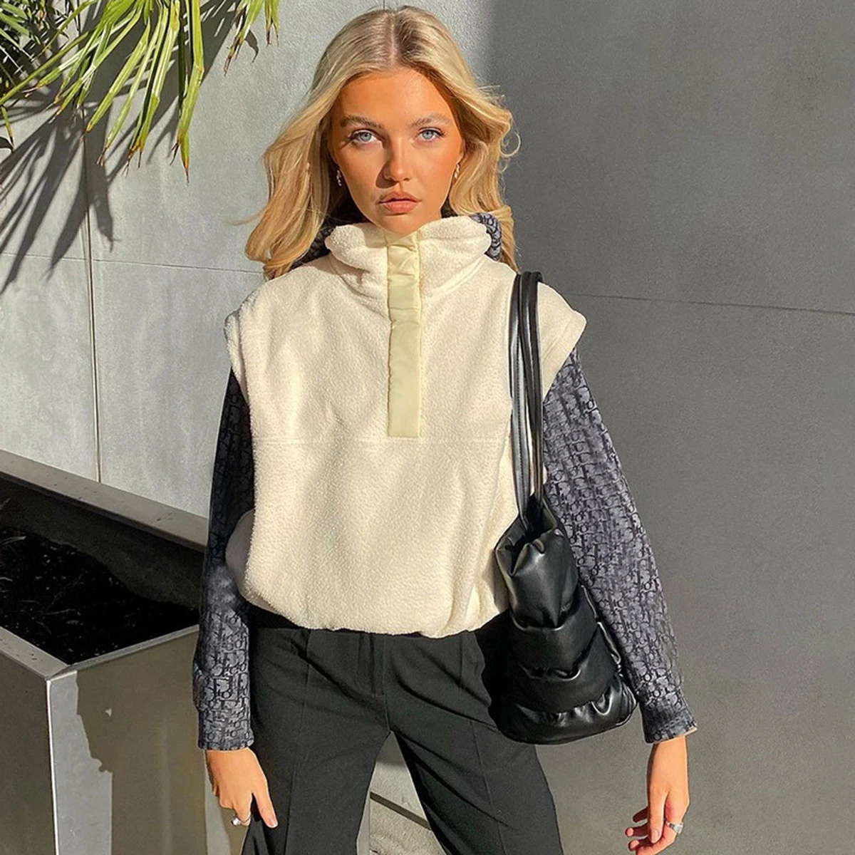 

Women Vest 2021 New Spring Autumn Sweater Short Female Casual Sleeveless hot sale fashion loose top Harajuku Winter