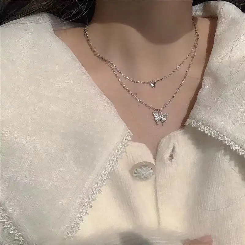 

IHUES Double Butterfly Necklace Women's Flash Diamond Necklace Korea Wild Light Luxury Fashion Clavicle Chain Gift