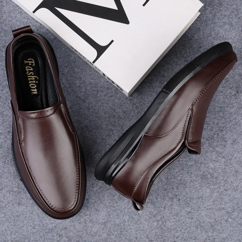 

Genuine Leather Men Shoes Business Dress Loafers Round Toe Black Shoes Oxford Breathable Formal Wedding Shoes Slip-On Breathable