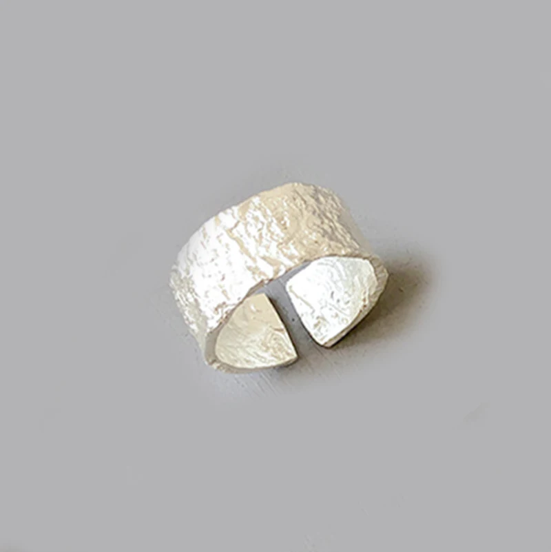 Женское кольцо на палец нестандартное геометрическое ювелирное изделие