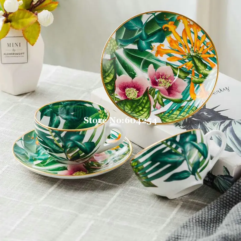 2021 Новый стиль зеленый цветок трава костяного фарфора Кофе чашки и блюдца