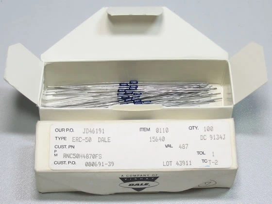 И 68R коричневый серебро DALE 0,5 W 1% или DALE 1/4W 0.25W1/4 K коричневый CPF-1 DALE 0,25 W 5%, RN60D9762FB14 0,5 W 97,6 K
