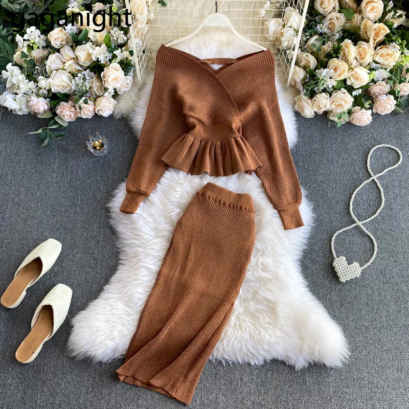 

GAGANIGHT Sexy Women Two Pieces Set Knitted Solid V-neck Sashes Ruched Crop Tops Solid High Waist Skirt Lady Chic Outfits Suit