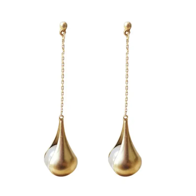 

Fashion romantic fairy imitation pearl women long earrings white round pearl wedding pendant jewelry Korean pop earrings