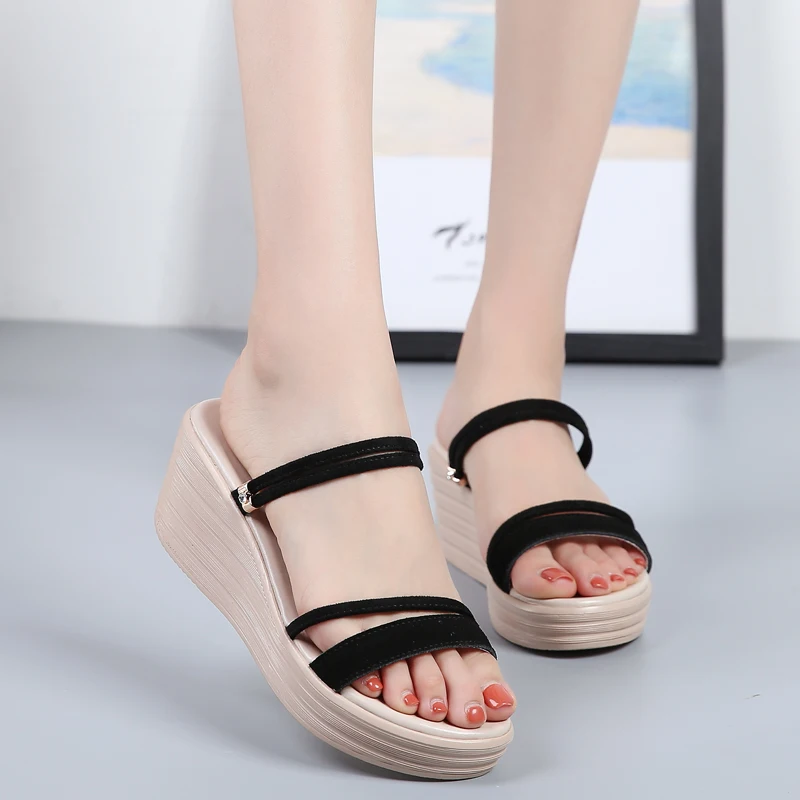 Шлепанцы женские замшевые на платформе роскошные сандалии без застежки шлепанцы