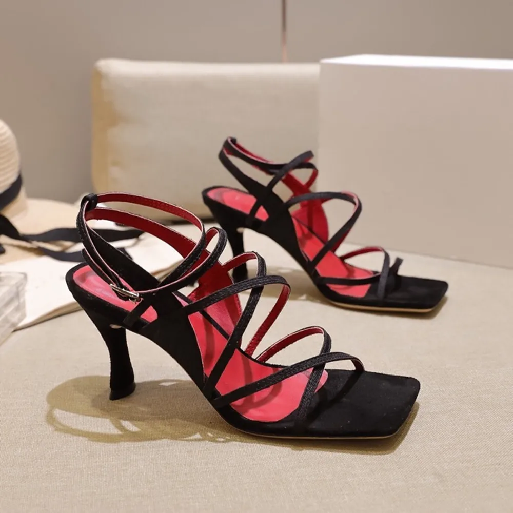 

Sweeheart 2020 New Summer Women's High Sandals Fashion Leather Women's Sandals Cross Strap Leather Women's Sandals 35-40