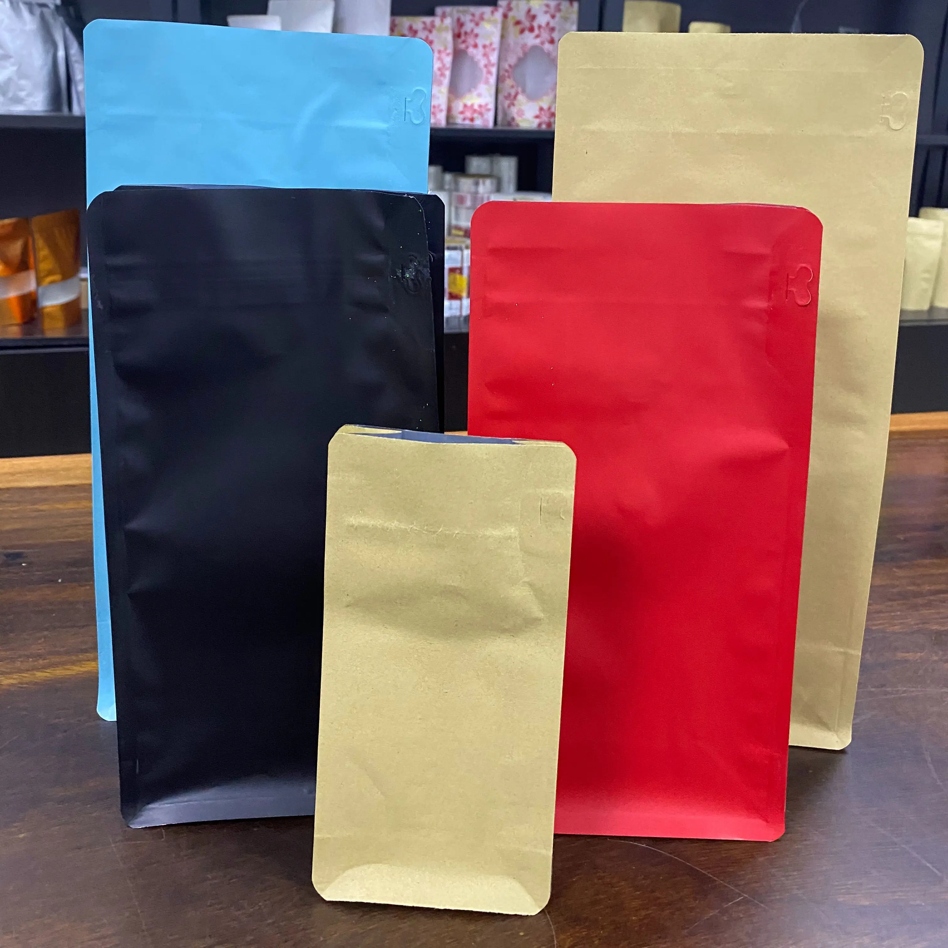 100PCS Factory Price Customize Eight Side Coffee Nuts Beans Food-Grade Packaging Zipper Pouch Valves And Zippers With Valve Bags |