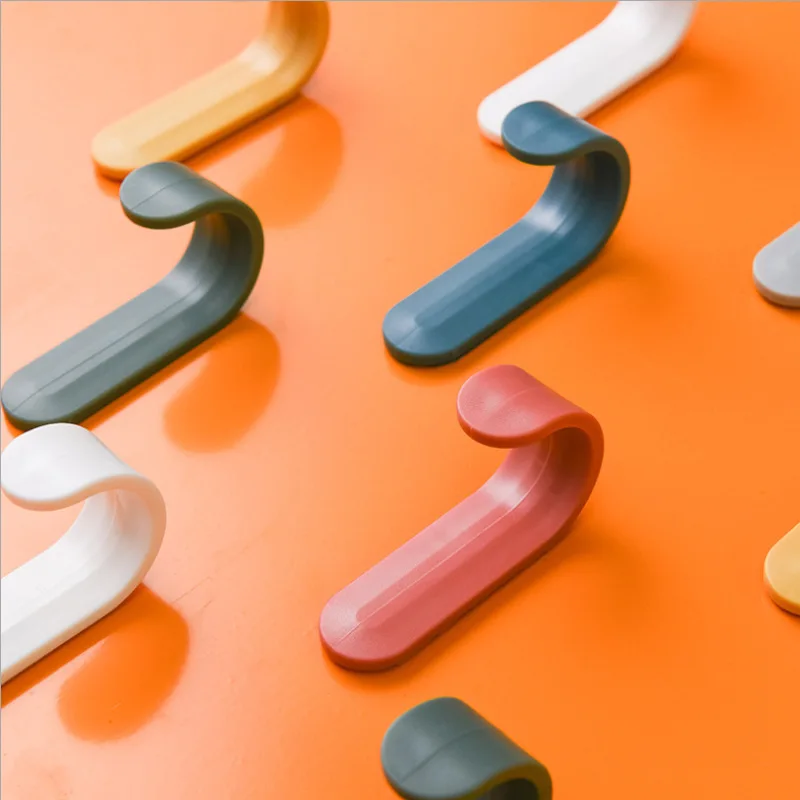

Nordic Style Cute Convenient No hole Hook Household No Mark Adhesive Plastic Multiple Colours Door Back Hook Small Items Hook