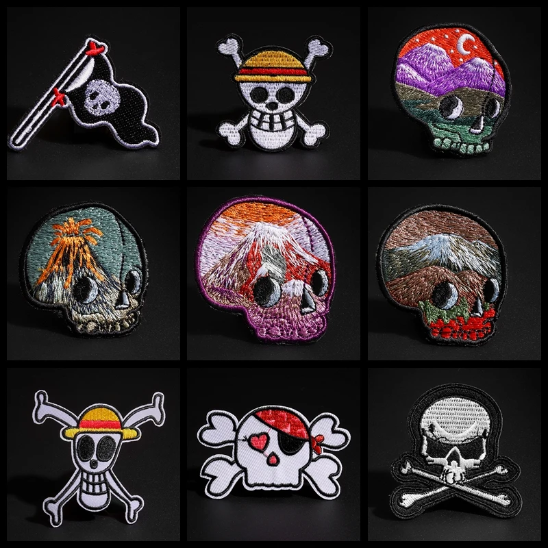 

Punk Style Skull Patches Embroidered Iron On Patches For Clothing Biker Style 3D DIY Pirate Sticker On Clothes Applique