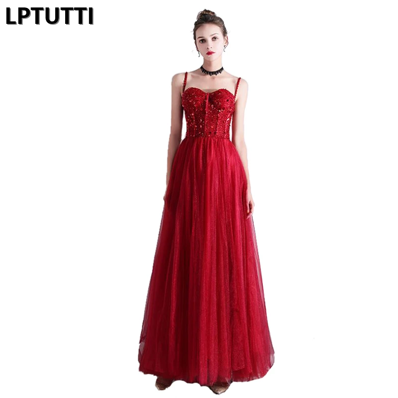 Женское длинное вечернее платье с бисером для торжества выпускного