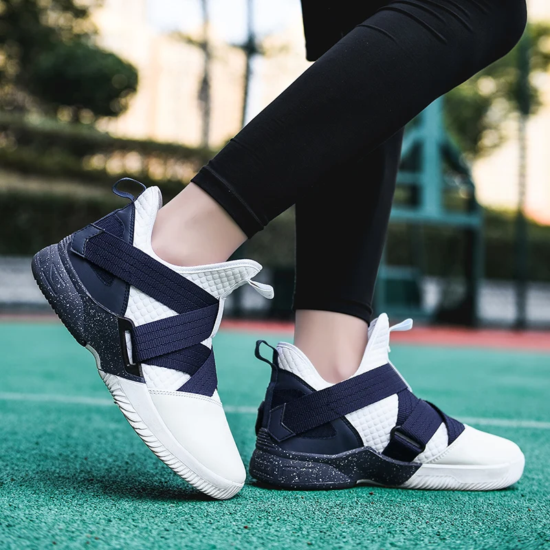 2019 хит баскетбольные кроссовки James Camouflage тренировочные ботинки 12 ботинок уличные