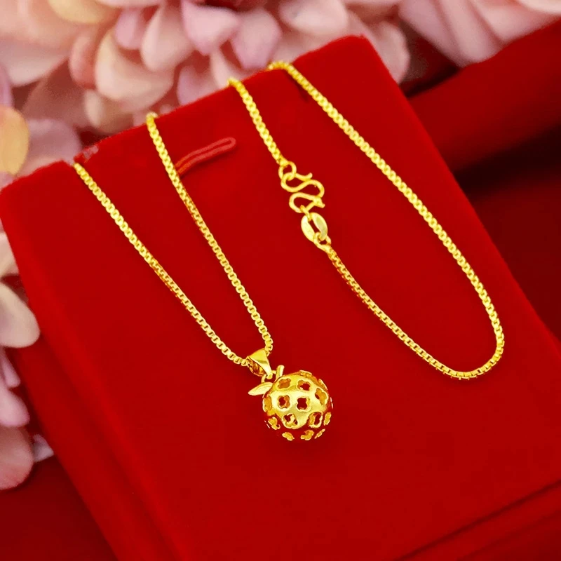 

Real 18K Gold Strawberry Hollow Shaped Necklace Pendant for Women Bride Wedding Engagement Jewelry Chain Necklace Birthday Gifts