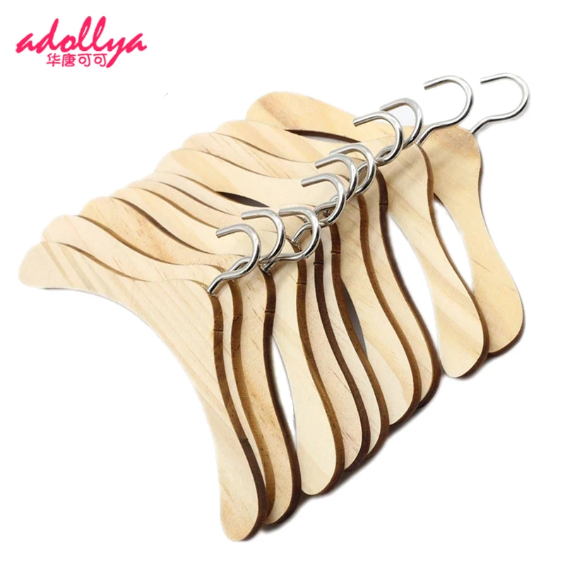 

Аксессуары для кукол Adollya, вешалка для одежды, 5 шт./компл., BJD, кукольная одежда, вешалка для одежды, шкаф для спальни, деревянная кукольная меб...