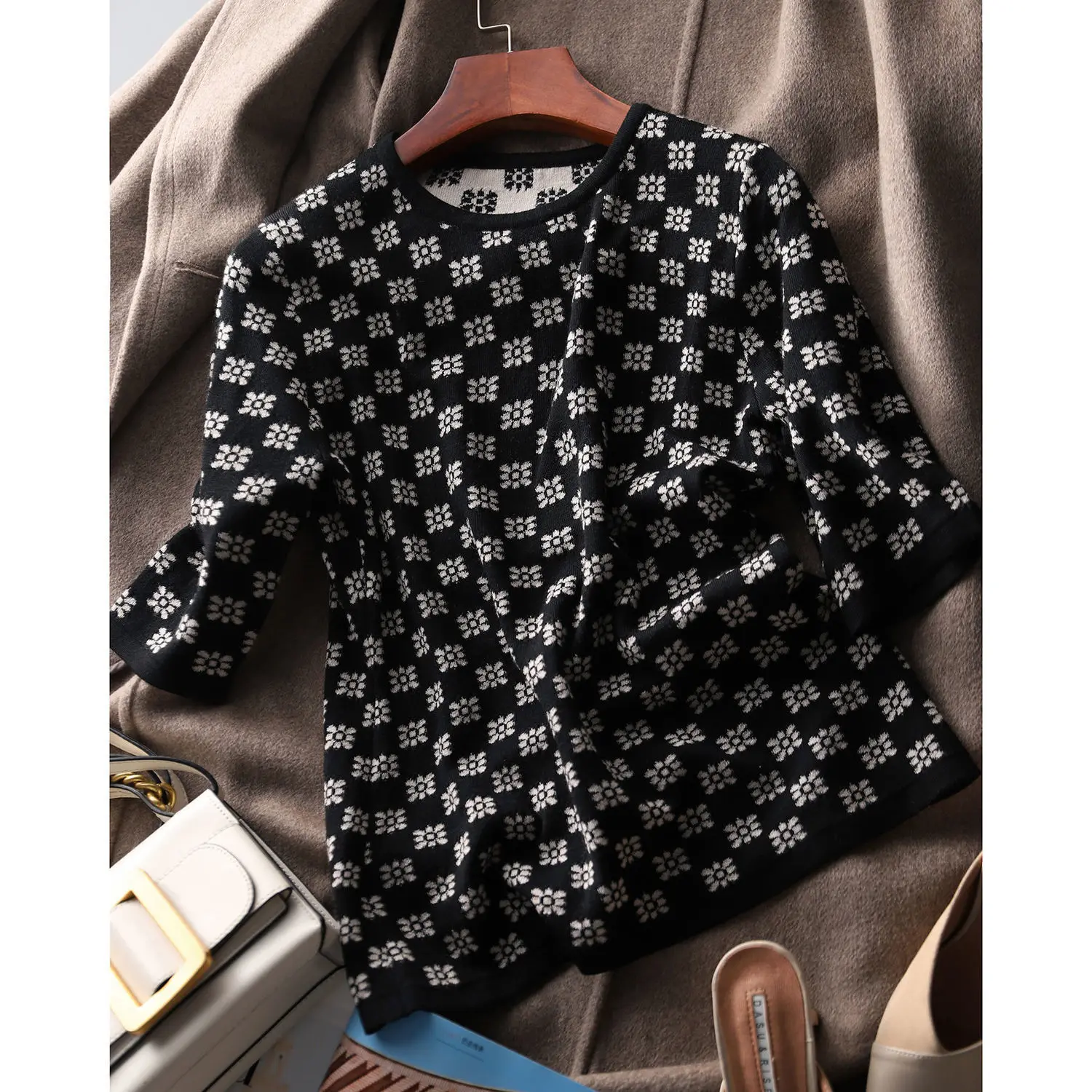 

Summer Pure Cotton Black Short-sleeved Women's New Short-sleeved Tops, Women's Trendy Loose Large Size T-shirts, Thin Bottoming