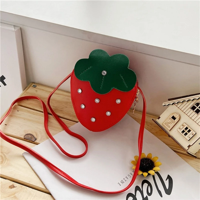 

Little Girls Strawberry Purse Mini Crossbody PU Clutch Shoulder Bag for Toddlers Satchel Coin Purses