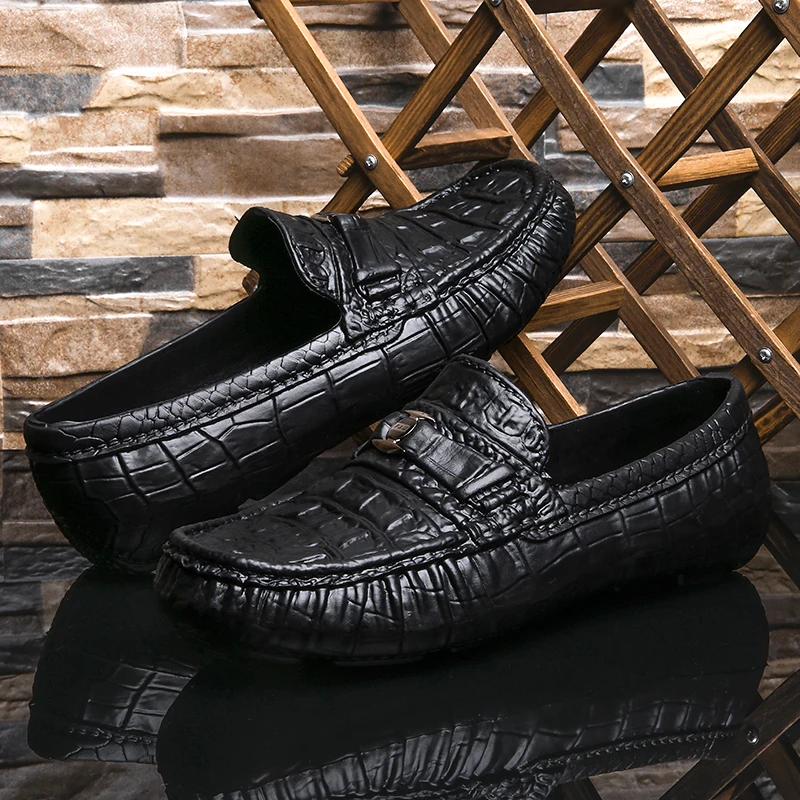 

2021 cheap Men's Casual Shoes Moccasins Leather Flats Zapatos Hombre Loafers Footwear shoes Chaussures British Style