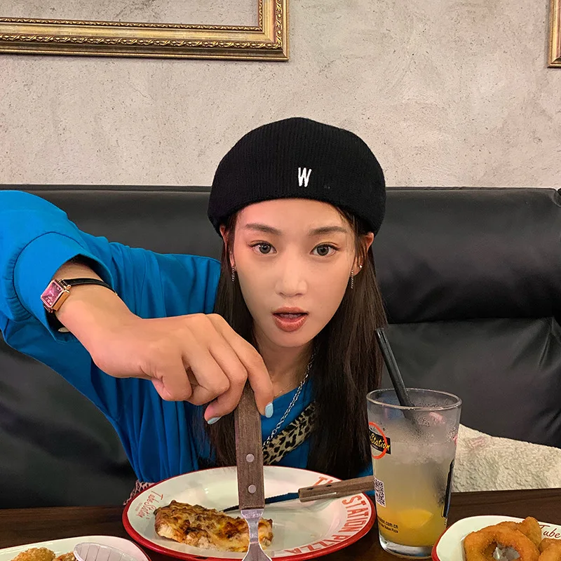 Берет шерстяной Женский Осенняя шапочка-бини однотонный винтажный | Аксессуары