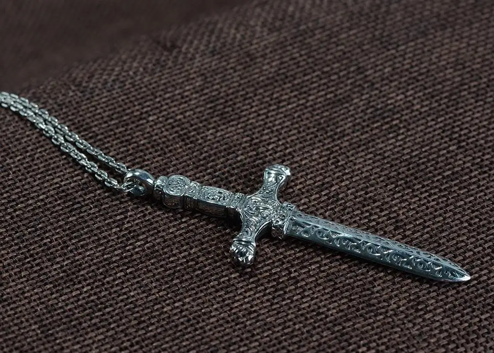 Мужская подвеска-крест из серебра 925 пробы | Украшения и аксессуары