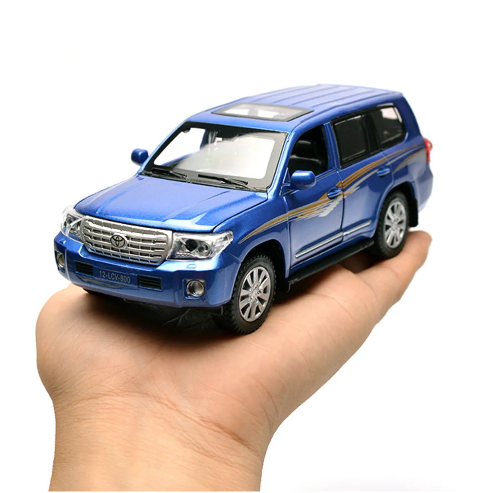 Модель автомобиля внедорожник из сплава 1:32|Наземный транспорт| |