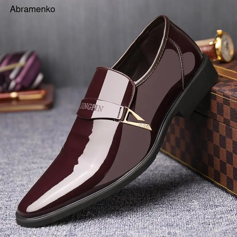 

Men Dress Italian Leather Shoes Slip On Fashion Men Leather Moccasin Glitter Formal Male Shoes Pointed Toe Shoes For Men