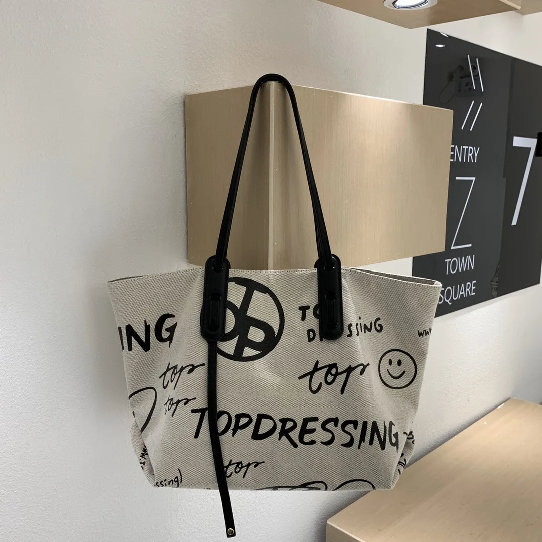 

Сумка-мессенджер на одно плечо в Корейском стиле, вместительный тоут для покупок с надписью и граффити, модный тренд