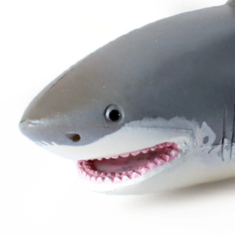 

Shark Shaped Toy Realistic Motion Simulation Animal Model for Kids Children