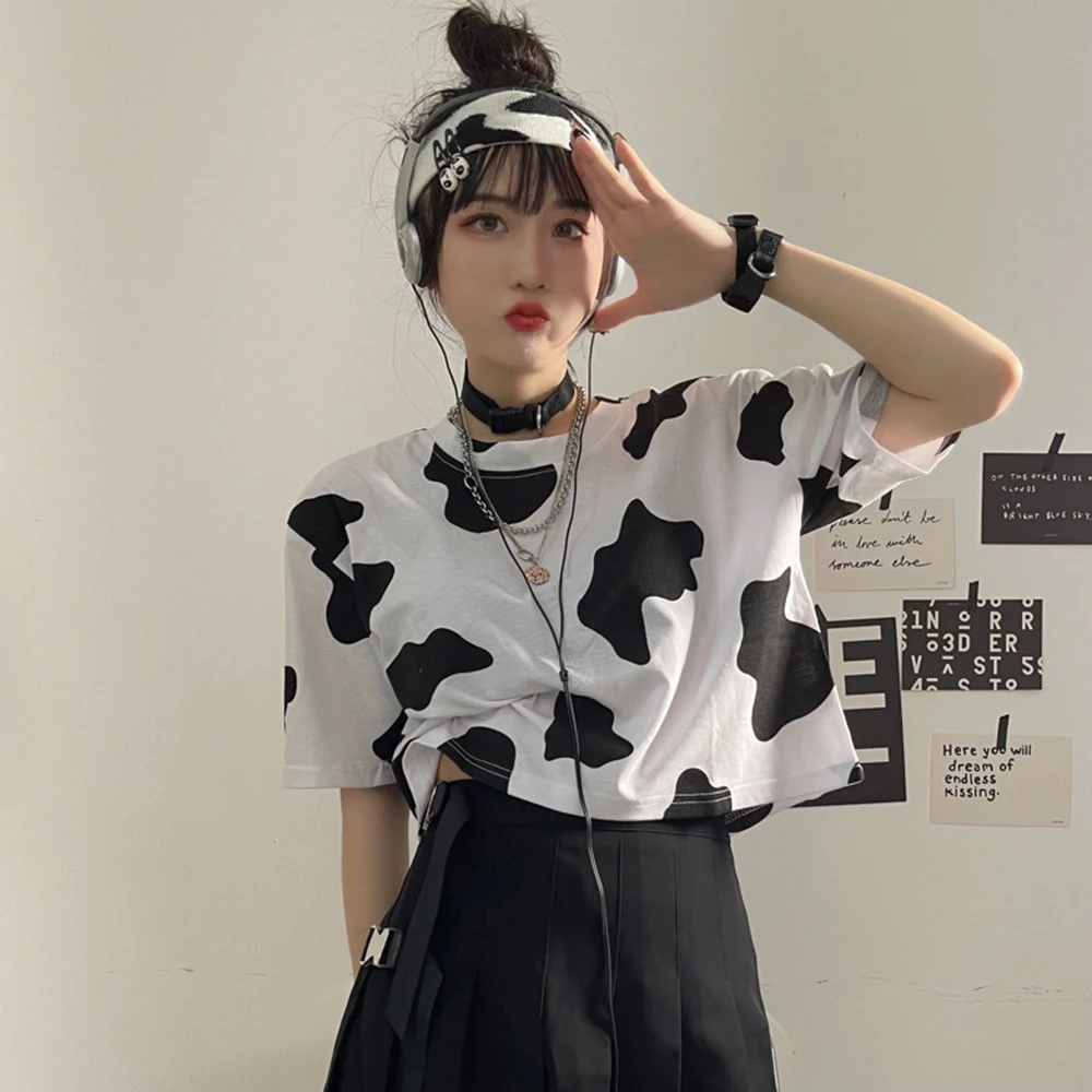 

T-shirt 2021 Women's Autumn New Retro Casual Fashion Style Cow Pattern Print Short-sleeved High-waist Round Neck Short Top