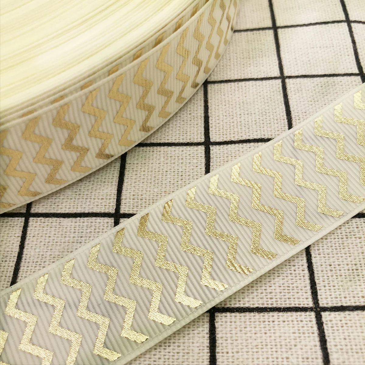 Новинка сделай сам Лидер продаж 5 ярдов 25 мм позолоченная волнистая корсажная