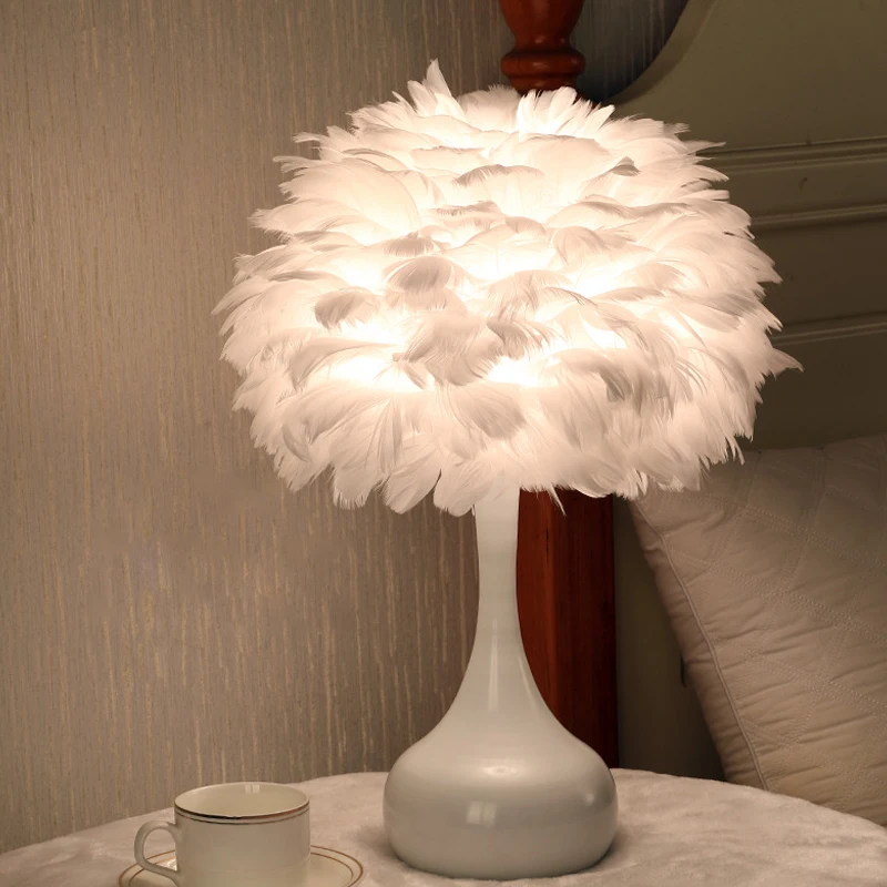 Роскошные Настольные лампы в скандинавском стиле с перьями