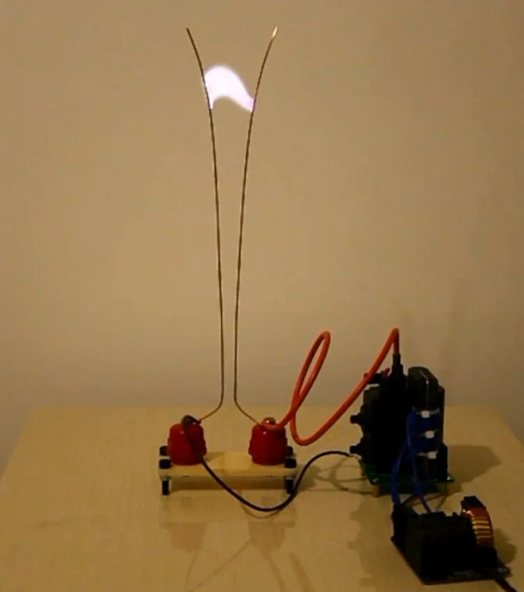 

Customized Jacob's Ladder High-voltage Ignition Arc Cool DIY High-voltage Power Supply Student Experiment Kit Finished Product