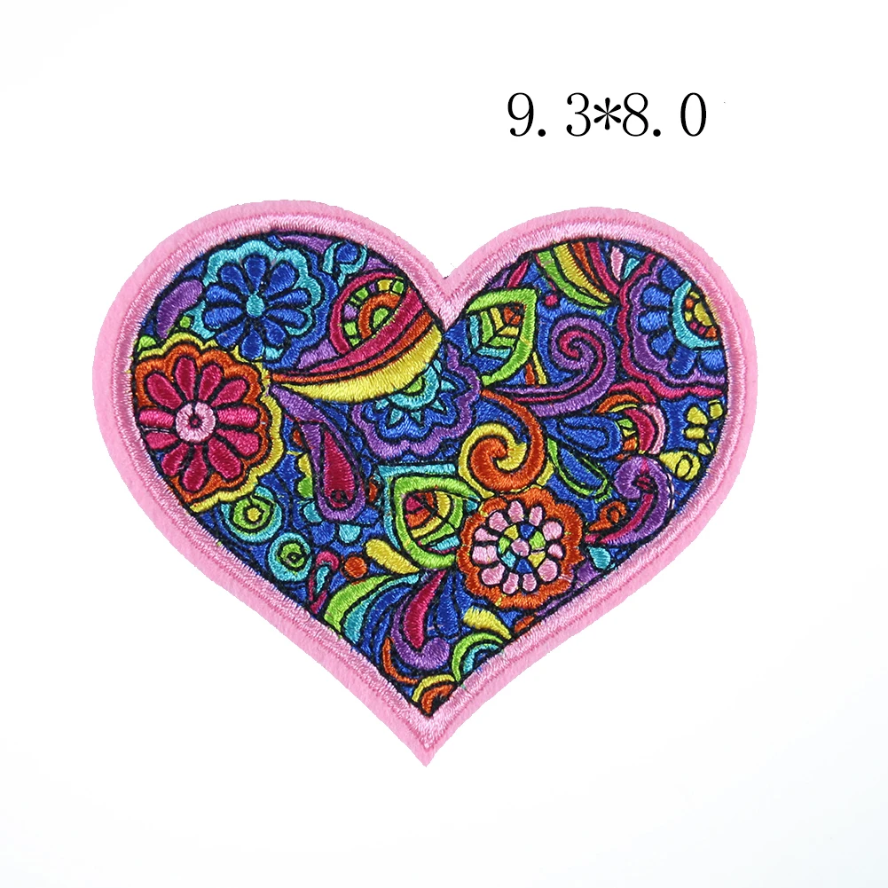 Нашивки с радужными полосками нашивки сердечками железные вышитыми буквами