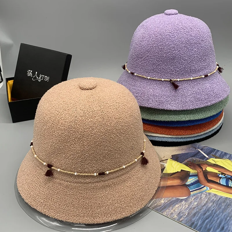 

2022 New Female Fried Small Street Along The Cap Satin Gear Yarmulke Female Linter Basin Hat Multicolor Joker Luxury Cashmere Ha